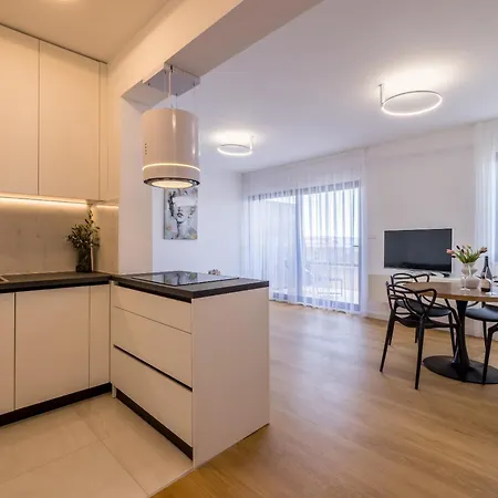 Make Memories By The Sea - Storia Appartement