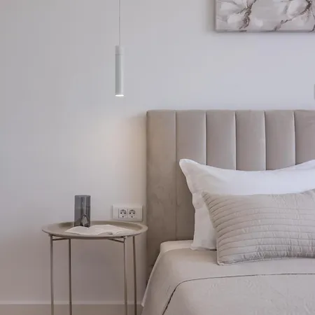 Make Memories By The Sea - Storia